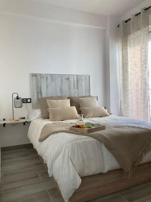 Coqueto Apartamento De Playa Con Piscina Y Terraza Валенсия Екстериор снимка
