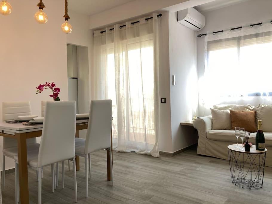 Coqueto Apartamento De Playa Con Piscina Y Terraza Валенсия Екстериор снимка